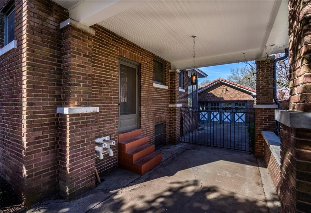 Siloam Springs, Arkansas, 72761, United States, 5 Bedrooms Bedrooms, ,3 BathroomsBathrooms,Residential,For Sale,1984286