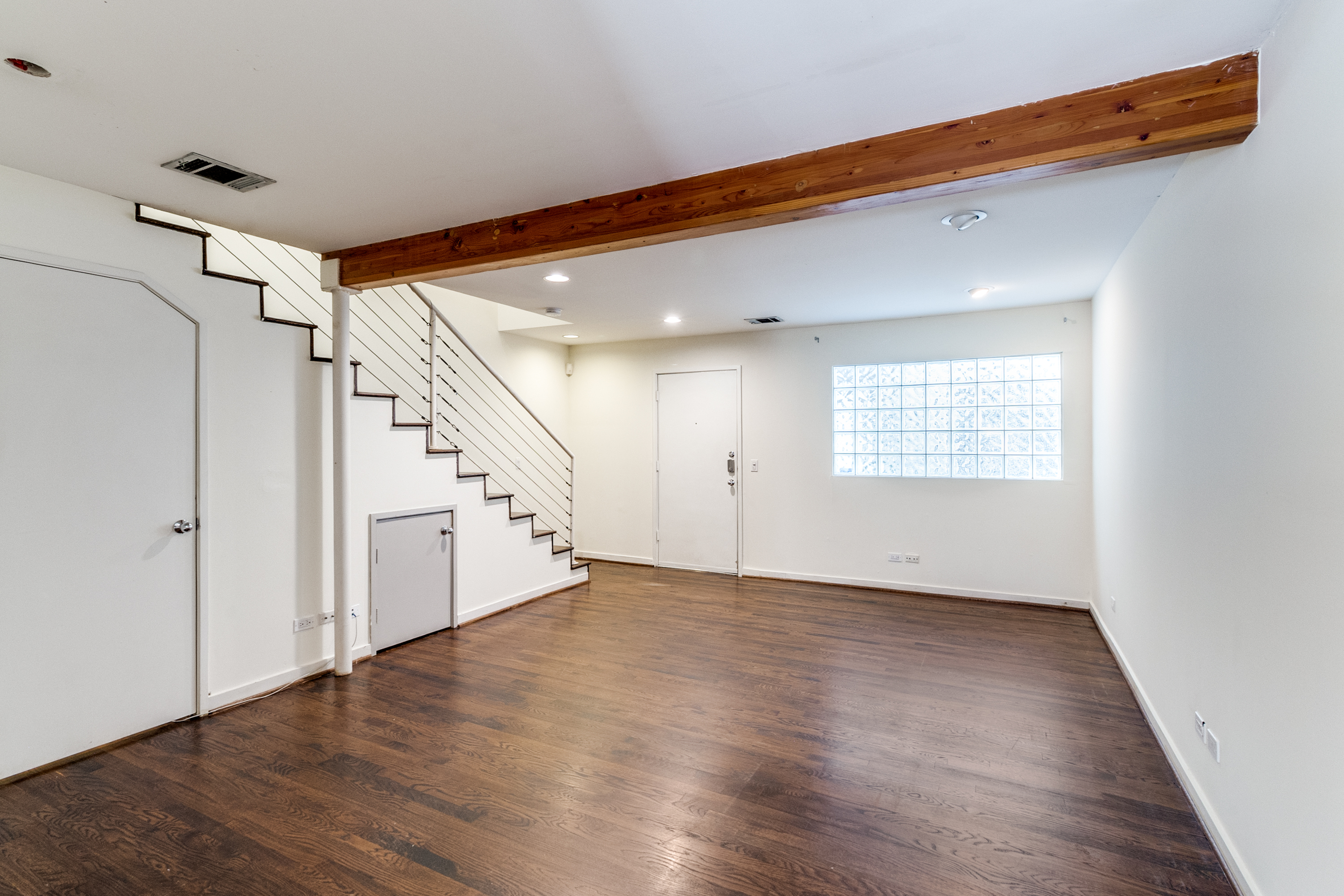  4134 Travis Street #17 - 物件實景