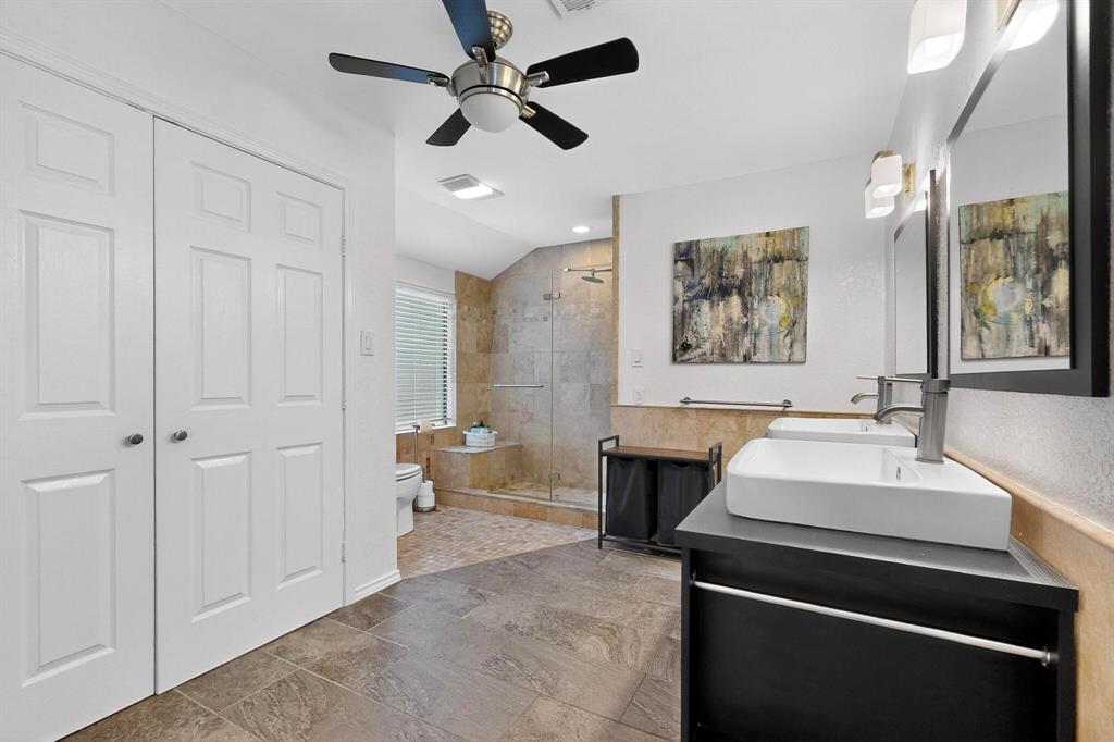 Rockwall, Texas, 75087, United States, 3 Bedrooms Bedrooms, ,2 BathroomsBathrooms,Residential,For Sale,2006389