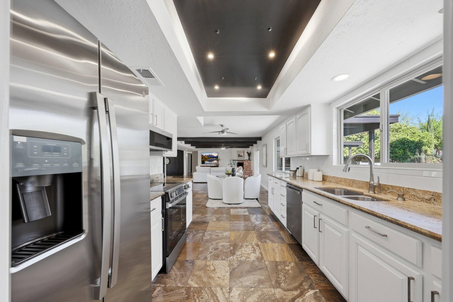  5610 E Charter Oak Road¦Scottsdale, AZ - 物件實景