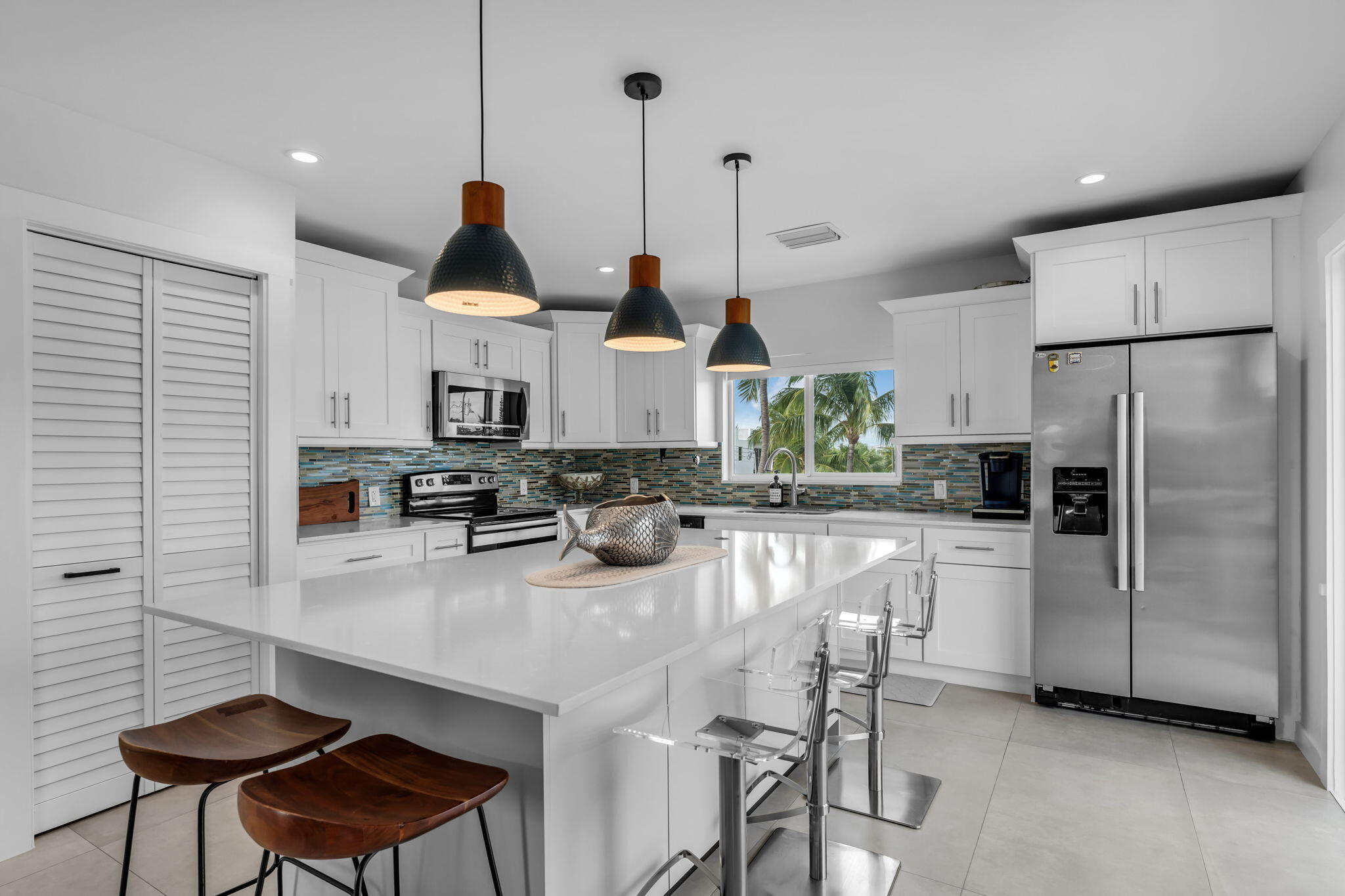 KEY LARGO, Florida, 33037, United States, 4 Bedrooms Bedrooms, ,3 BathroomsBathrooms,Residential,For Sale,1991909