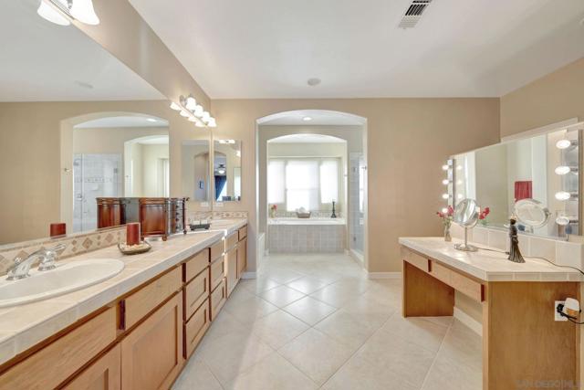 San Diego, California, 92131, United States, 4 Bedrooms Bedrooms, ,4 BathroomsBathrooms,Residential,For Sale,1989897