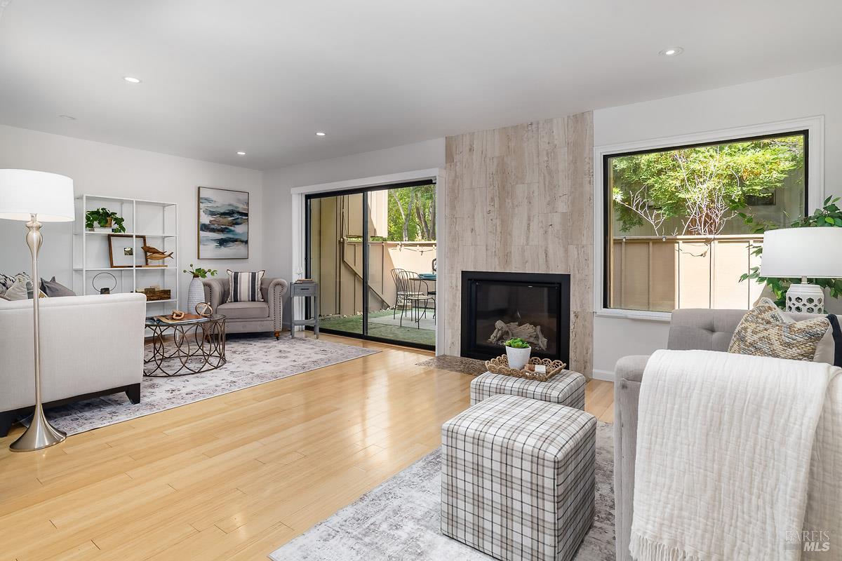 Novato, California, 94949, United States, 3 Bedrooms Bedrooms, ,3 BathroomsBathrooms,Residential,For Sale,1903559