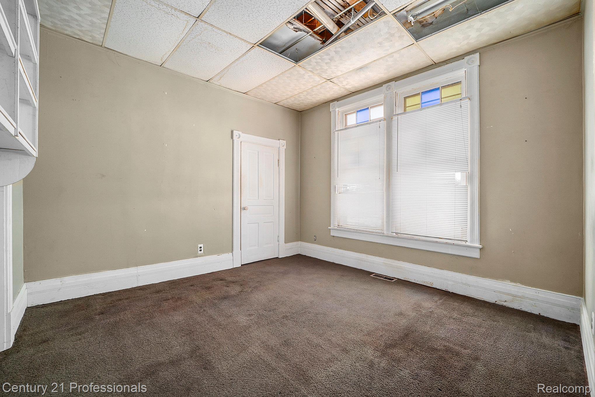 Rochester, Michigan, 48307, United States, ,4 BathroomsBathrooms,Residential,For Sale,1983342