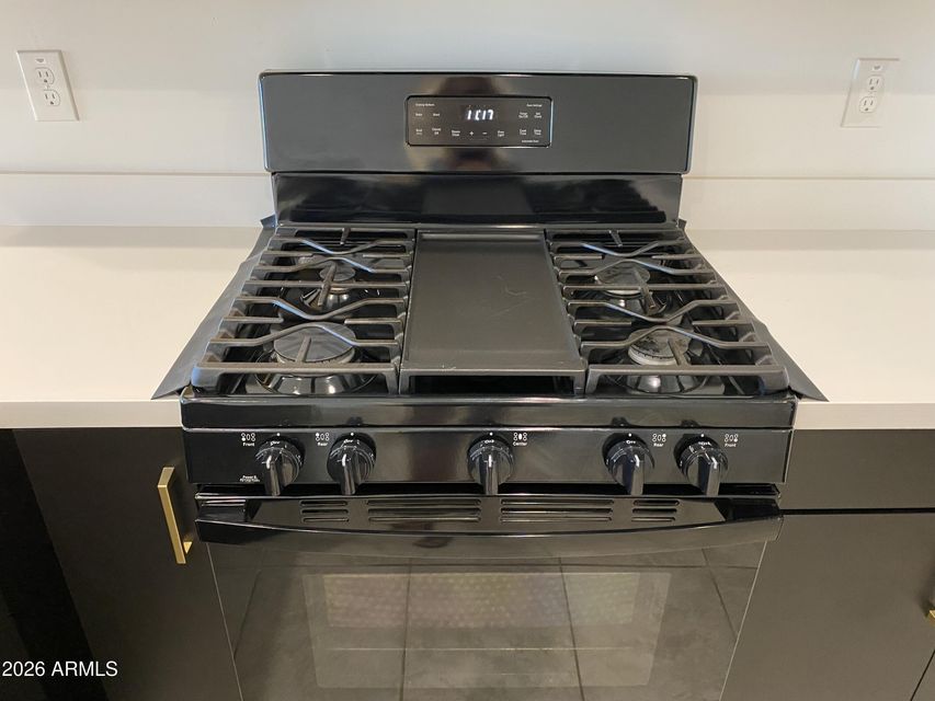 Surprise, Arizona, 85388, United States, 5 Bedrooms Bedrooms, ,Residential,For Sale,2011376