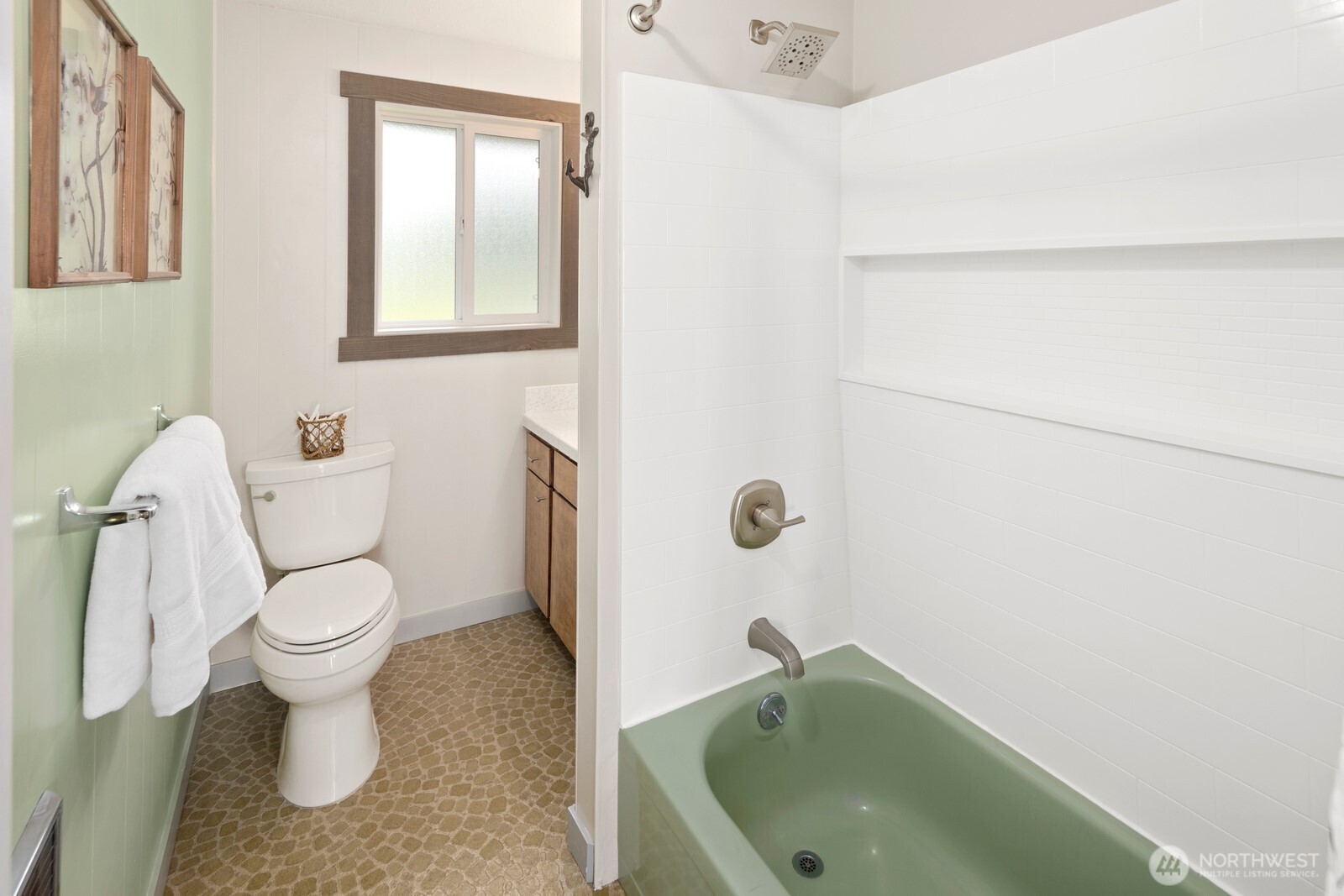 Langley, Washington, 98260, United States, 2 Bedrooms Bedrooms, ,1 BathroomBathrooms,Residential,For Sale,1848332