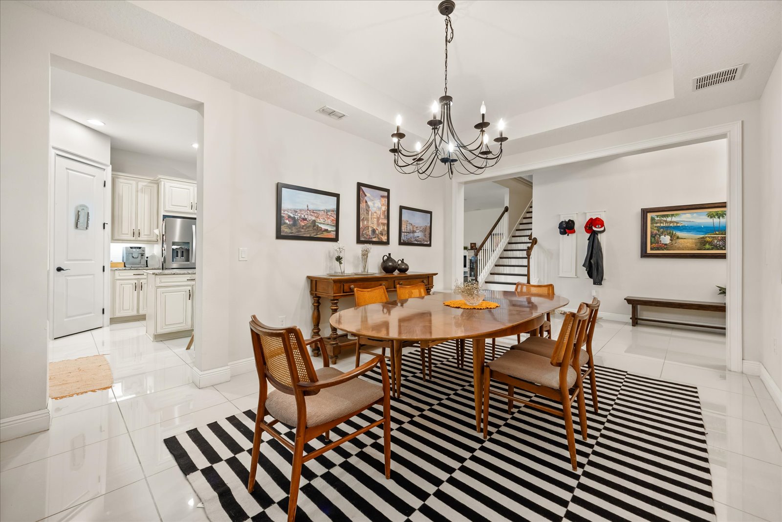 Orlando, Florida, 32836, United States, 6 Bedrooms Bedrooms, ,4 BathroomsBathrooms,Residential,For Sale,1943887