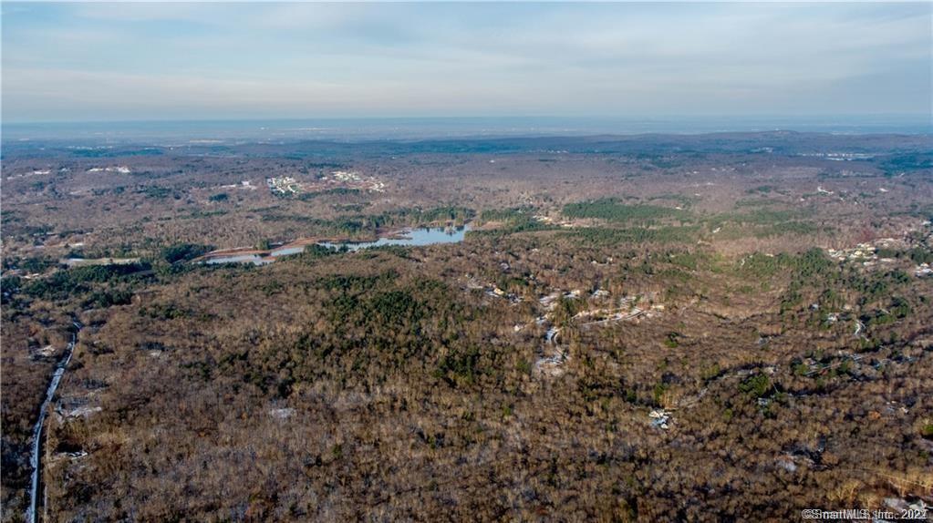 Tolland, Connecticut, 06084, United States, ,Residential,For Sale,1977646