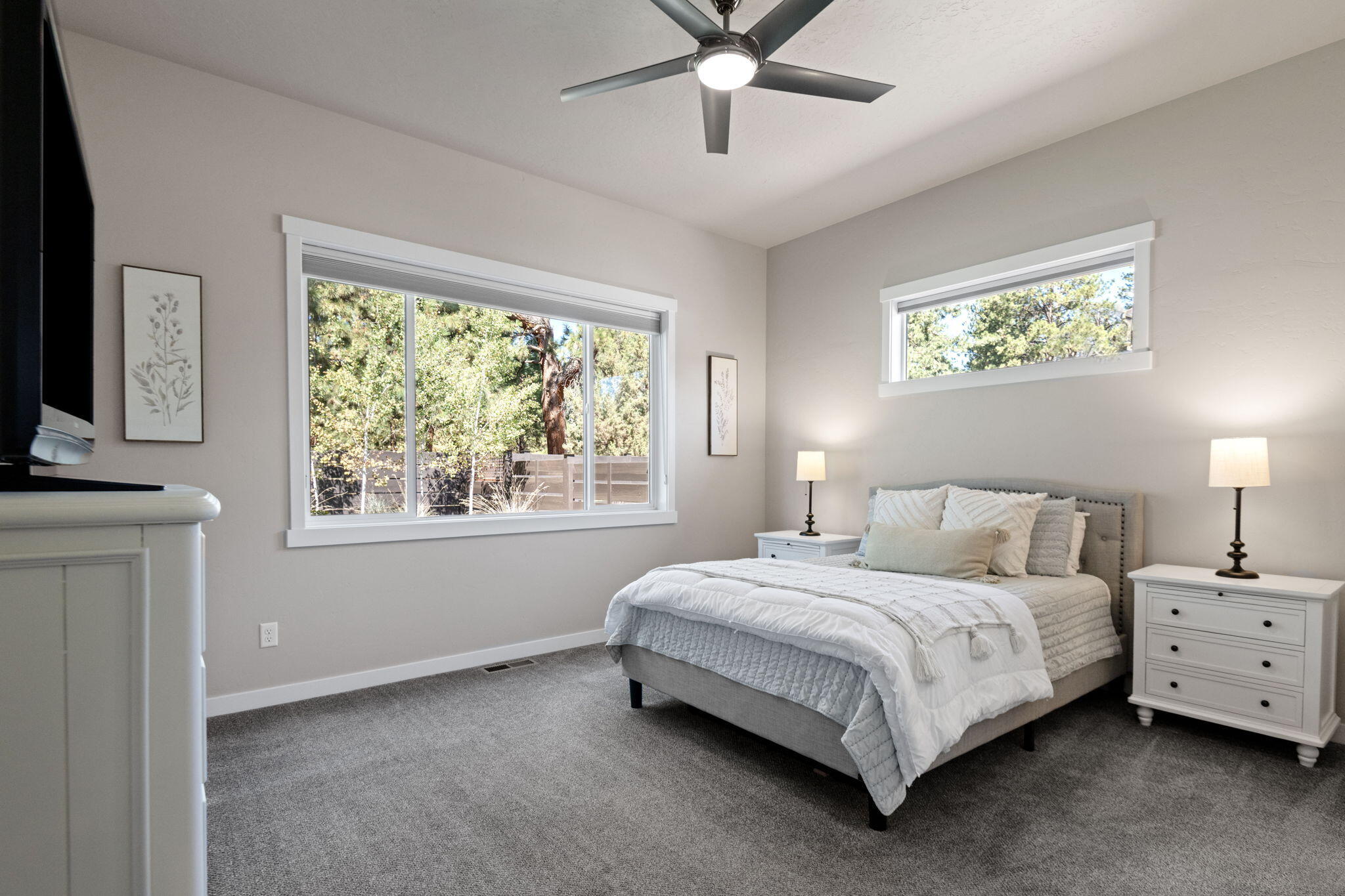 Sisters, Oregon, 97759, United States, 3 Bedrooms Bedrooms, ,2 BathroomsBathrooms,Residential,For Sale,1738926