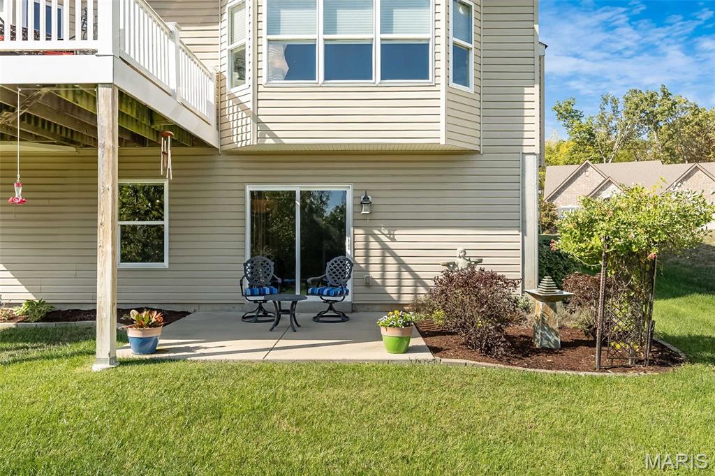 Mehlville, Missouri, 63128, United States, 3 Bedrooms Bedrooms, ,3 BathroomsBathrooms,Residential,For Sale,1966938