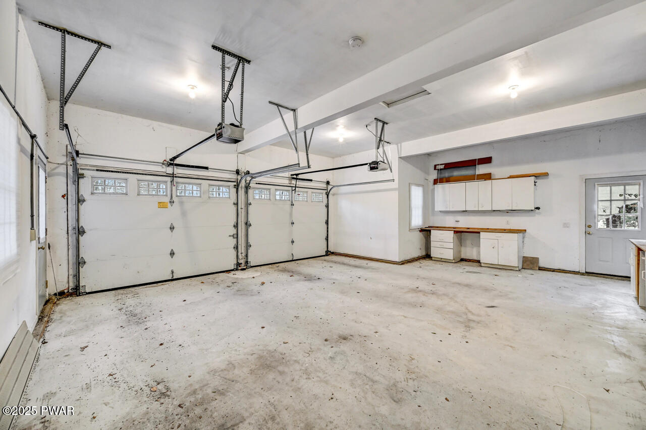 Lords Valley, Pennsylvania, 18428, United States, 3 Bedrooms Bedrooms, ,3 BathroomsBathrooms,Residential,For Sale,2005148