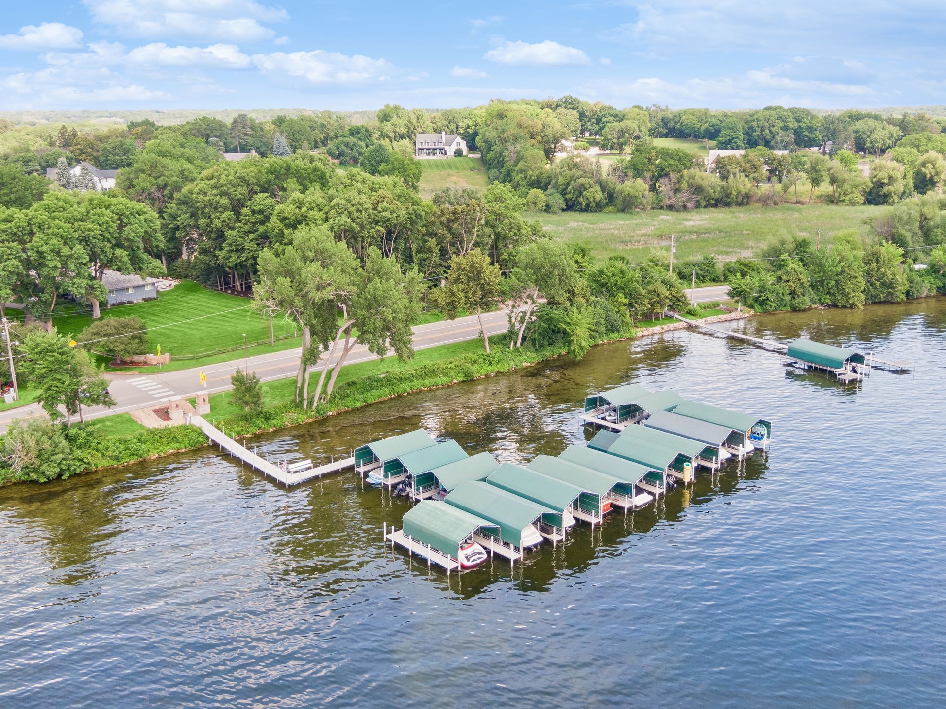  Elegant Fox Hill Rambler with Serene Water Views - 物件實景
