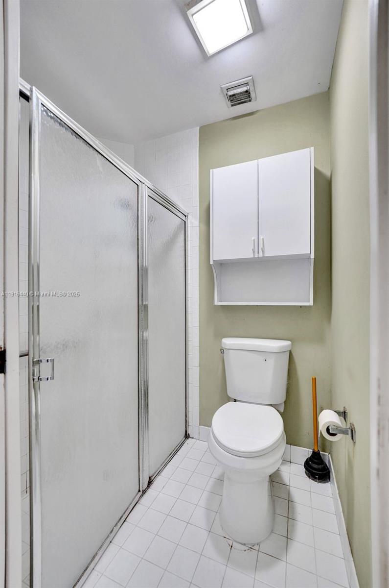 Miramar, Florida, 33025, United States, 3 Bedrooms Bedrooms, ,2 BathroomsBathrooms,Residential,For Sale,1996161