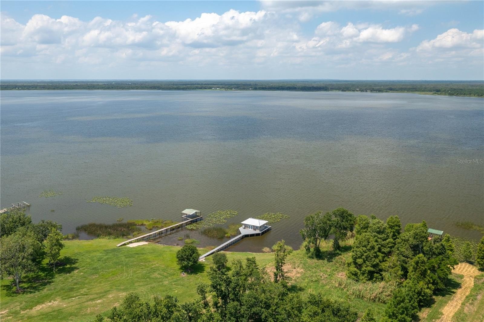 LAKE WALES, Florida, 33898, United States, 3 Bedrooms Bedrooms, ,3 BathroomsBathrooms,Residential,For Sale,1846295