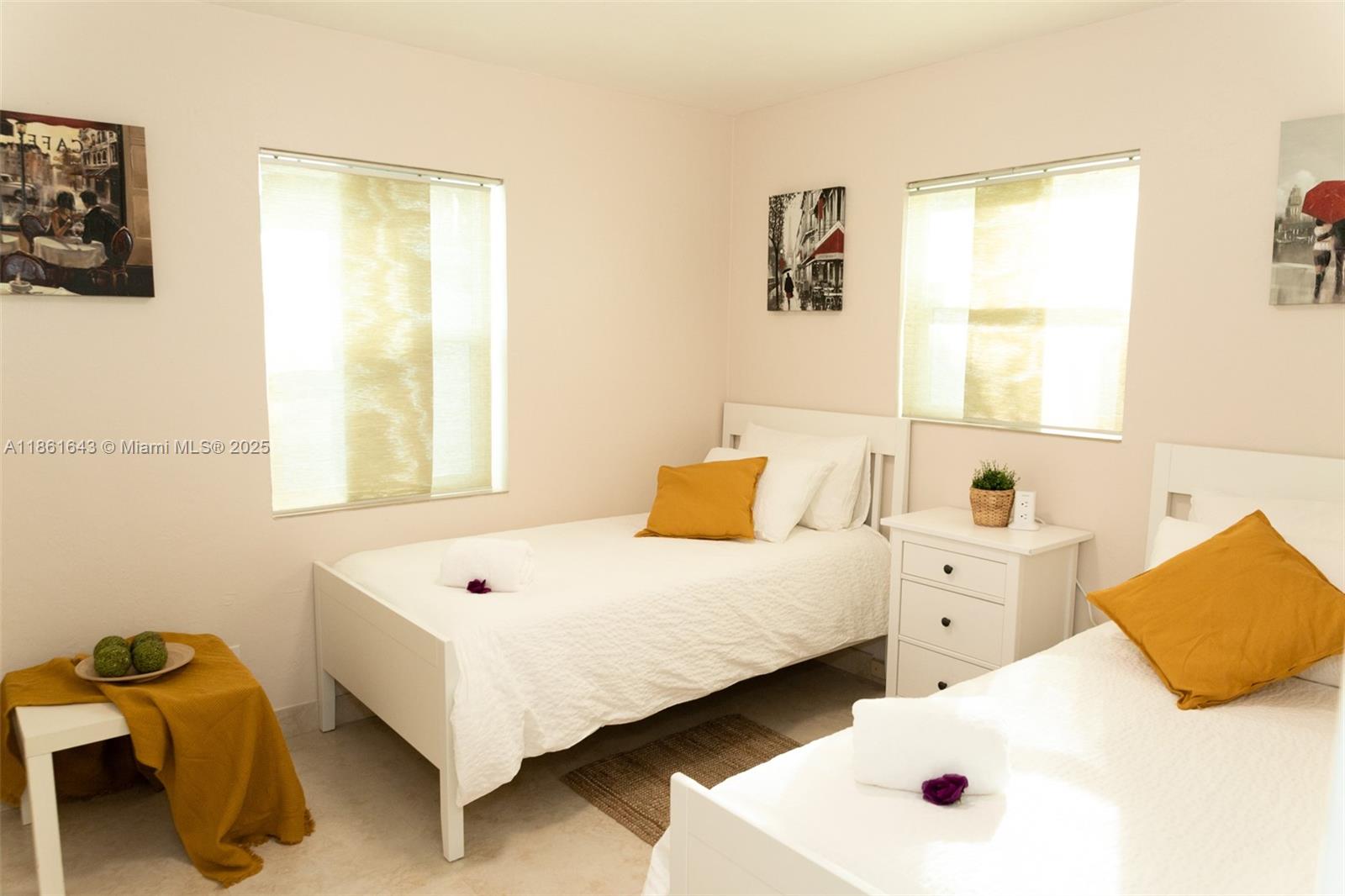 Dania Beach, Florida, 33004, United States, 3 Bedrooms Bedrooms, ,2 BathroomsBathrooms,Residential,For Sale,1926458