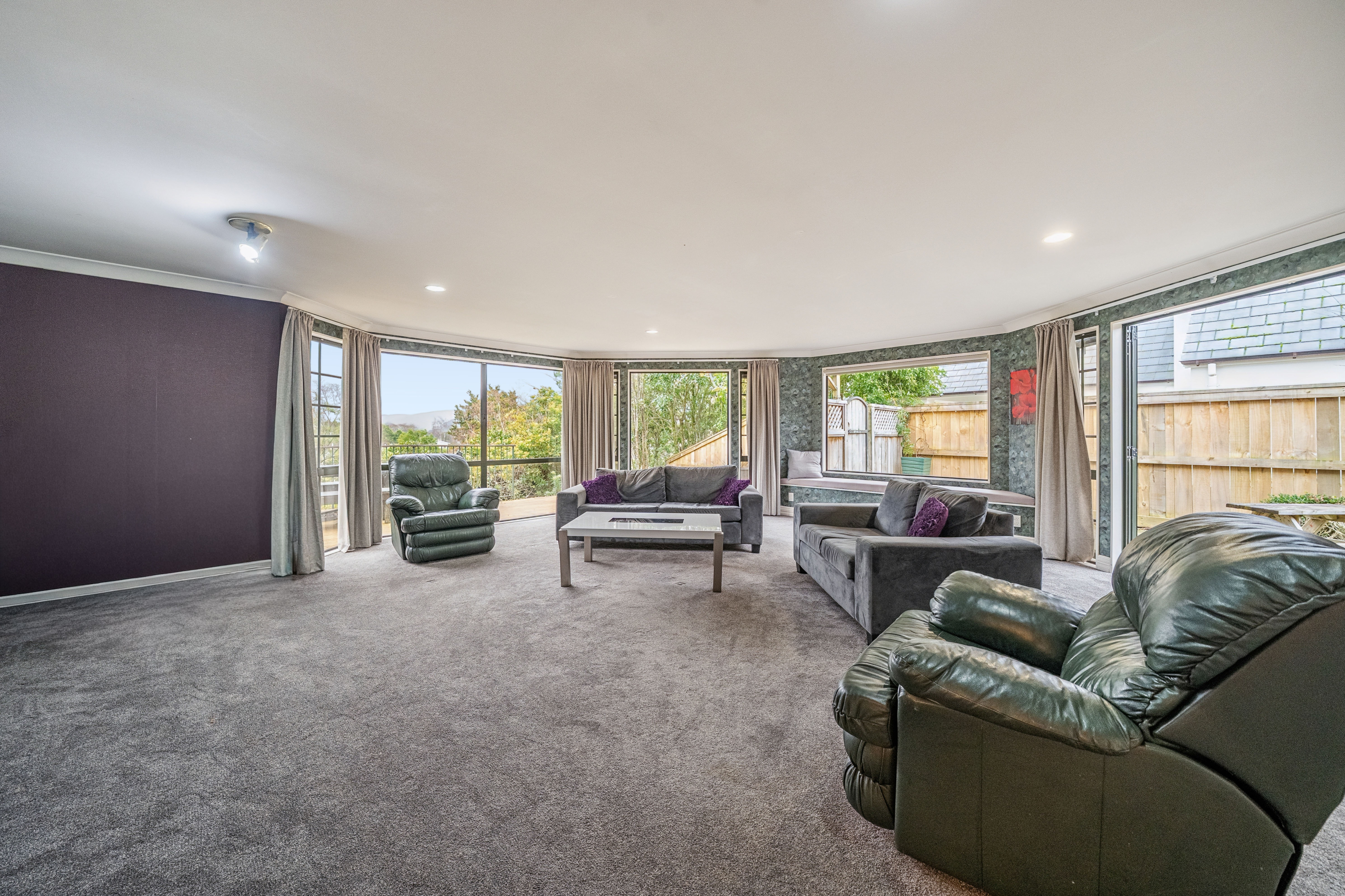 29 Clearwater Terrace, Brown Owl, Upper Hutt - 物件實景