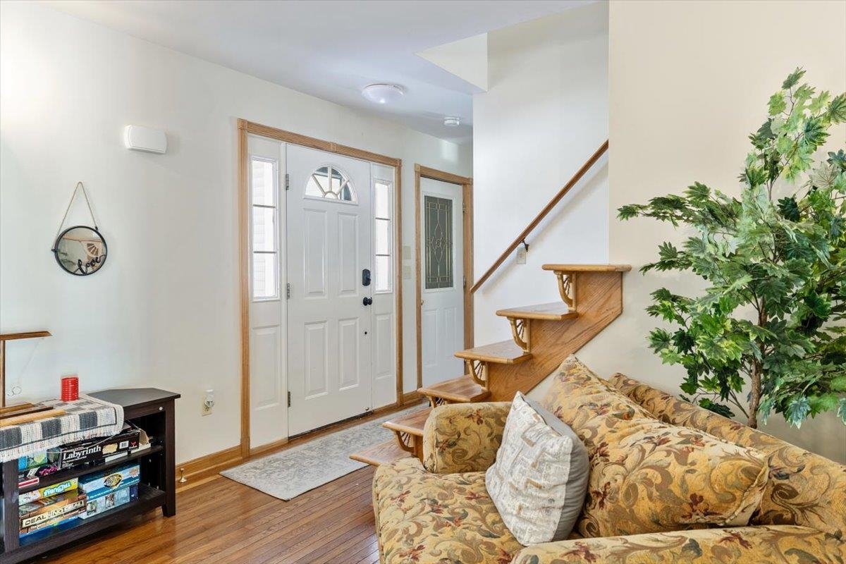 St. Albans Town, Vermont, 05478, United States, 4 Bedrooms Bedrooms, ,2 BathroomsBathrooms,Residential,For Sale,2022571
