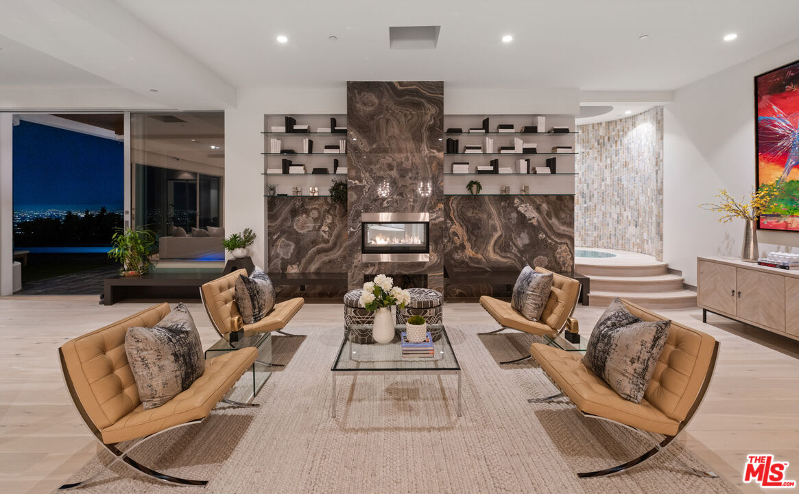 Los Angeles, California, 90069, United States, 4 Bedrooms Bedrooms, ,4 BathroomsBathrooms,Residential,For Sale,1766508