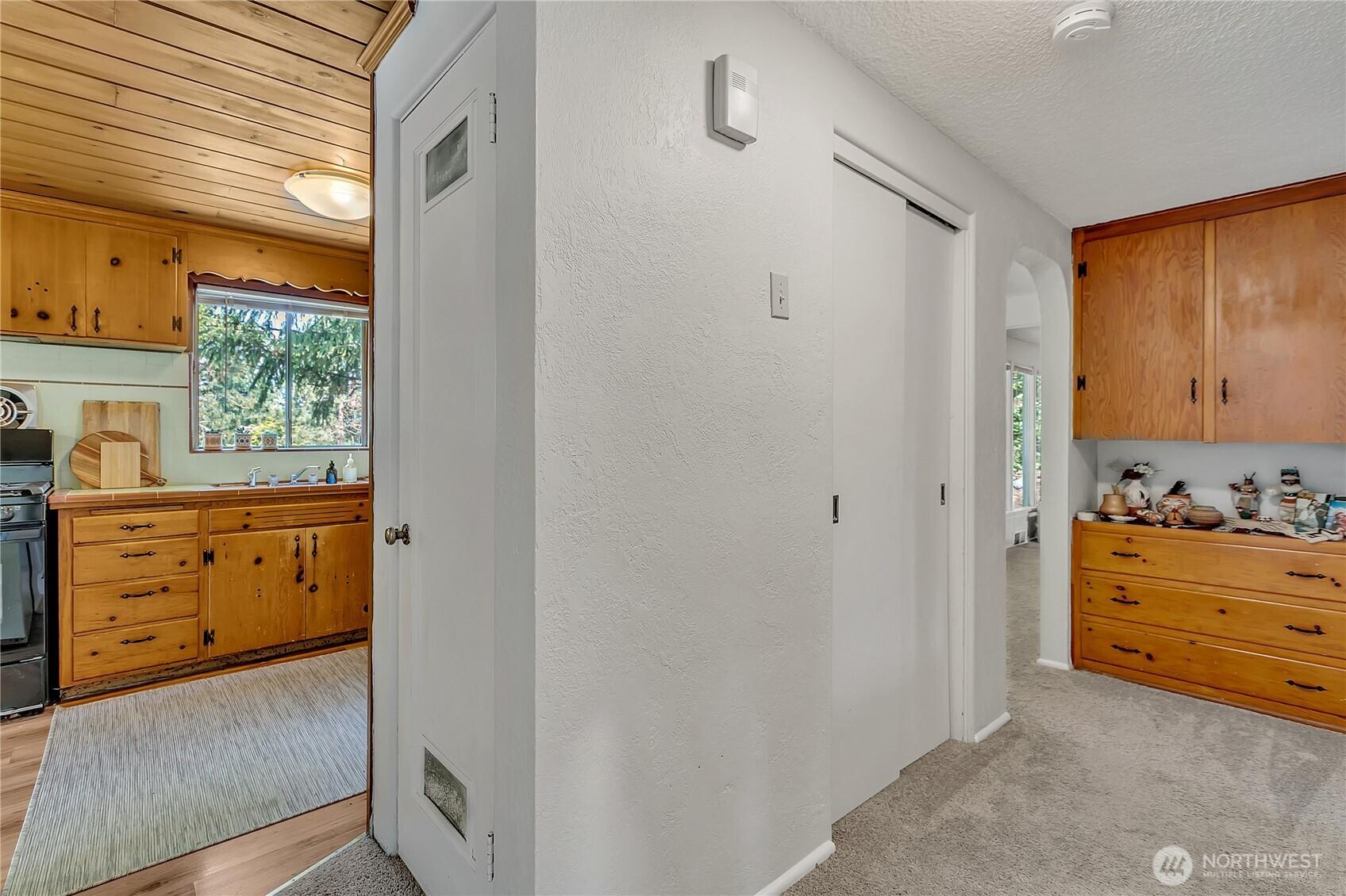 UNIVERSITY PLACE, Washington, 98466, United States, 2 Bedrooms Bedrooms, ,2 BathroomsBathrooms,Residential,For Sale,1969350