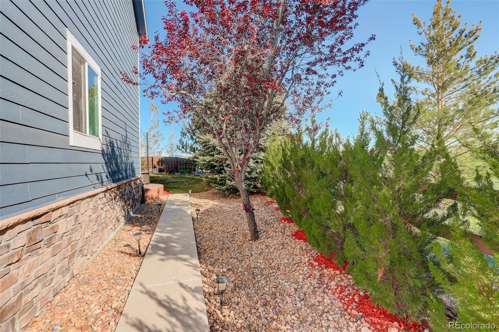 Erie, Colorado, 80516, United States, 4 Bedrooms Bedrooms, ,3 BathroomsBathrooms,Residential,For Sale,1794607