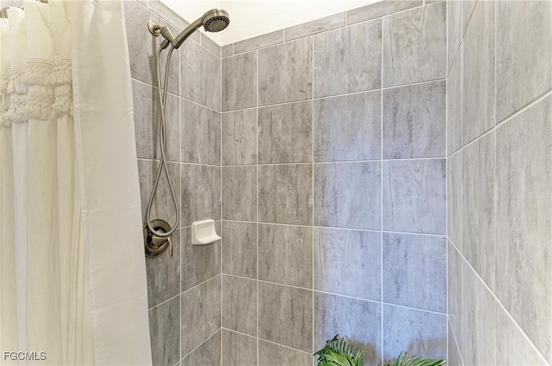 Punta Gorda, Florida, 33982, United States, 3 Bedrooms Bedrooms, ,3 BathroomsBathrooms,Residential,For Sale,1916882