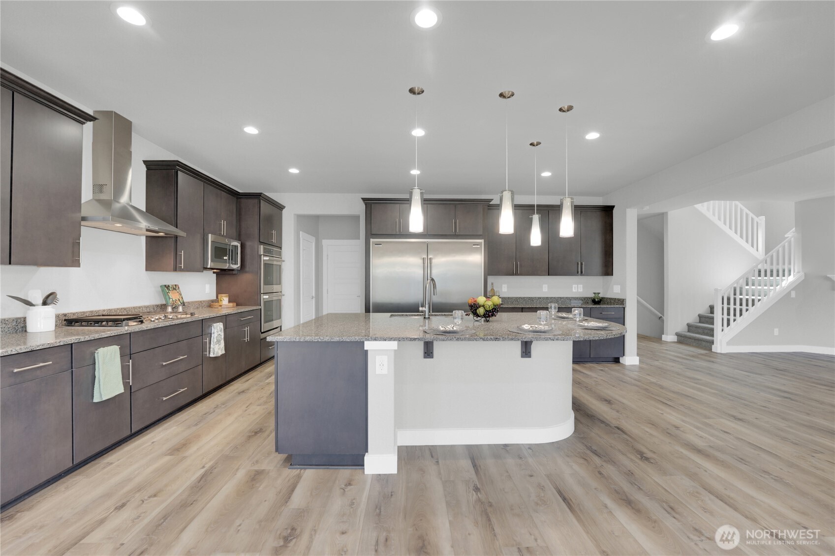 Bonney Lake, Washington, 98391, United States, 5 Bedrooms Bedrooms, ,3 BathroomsBathrooms,Residential,For Sale,1916895