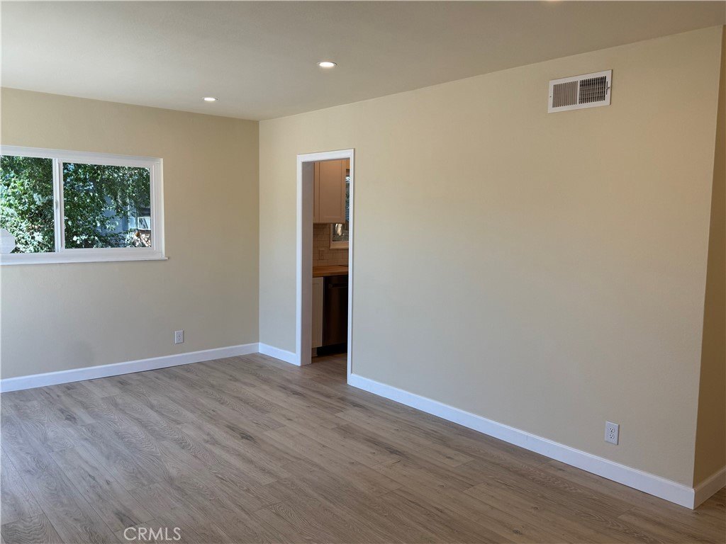 Riverside, California, 92501, United States, 3 Bedrooms Bedrooms, ,2 BathroomsBathrooms,Residential,For Sale,1944797