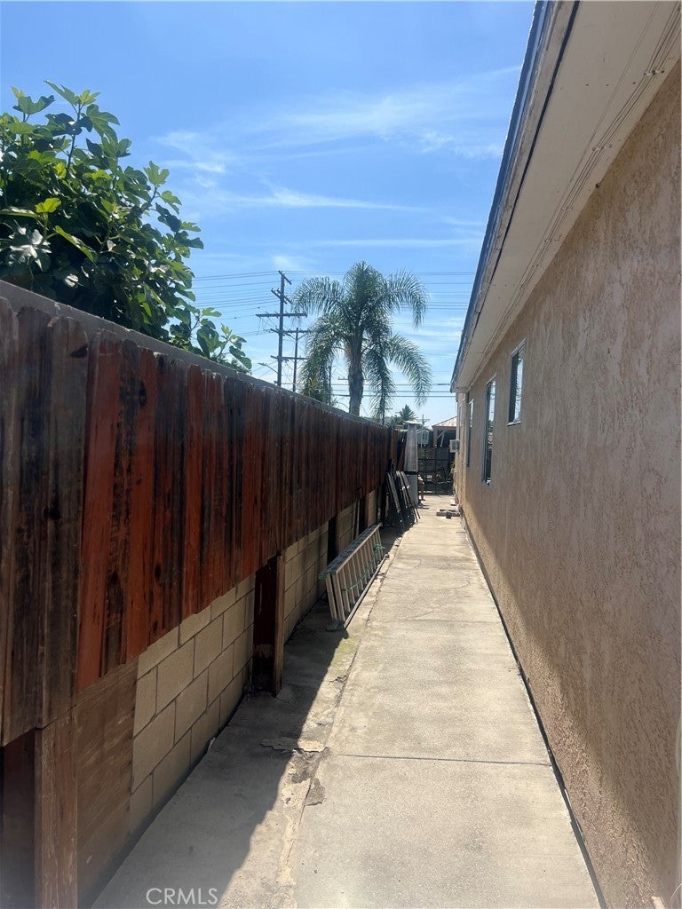 Tujunga, California, 91042, United States, 3 Bedrooms Bedrooms, ,3 BathroomsBathrooms,Residential,For Sale,2048284