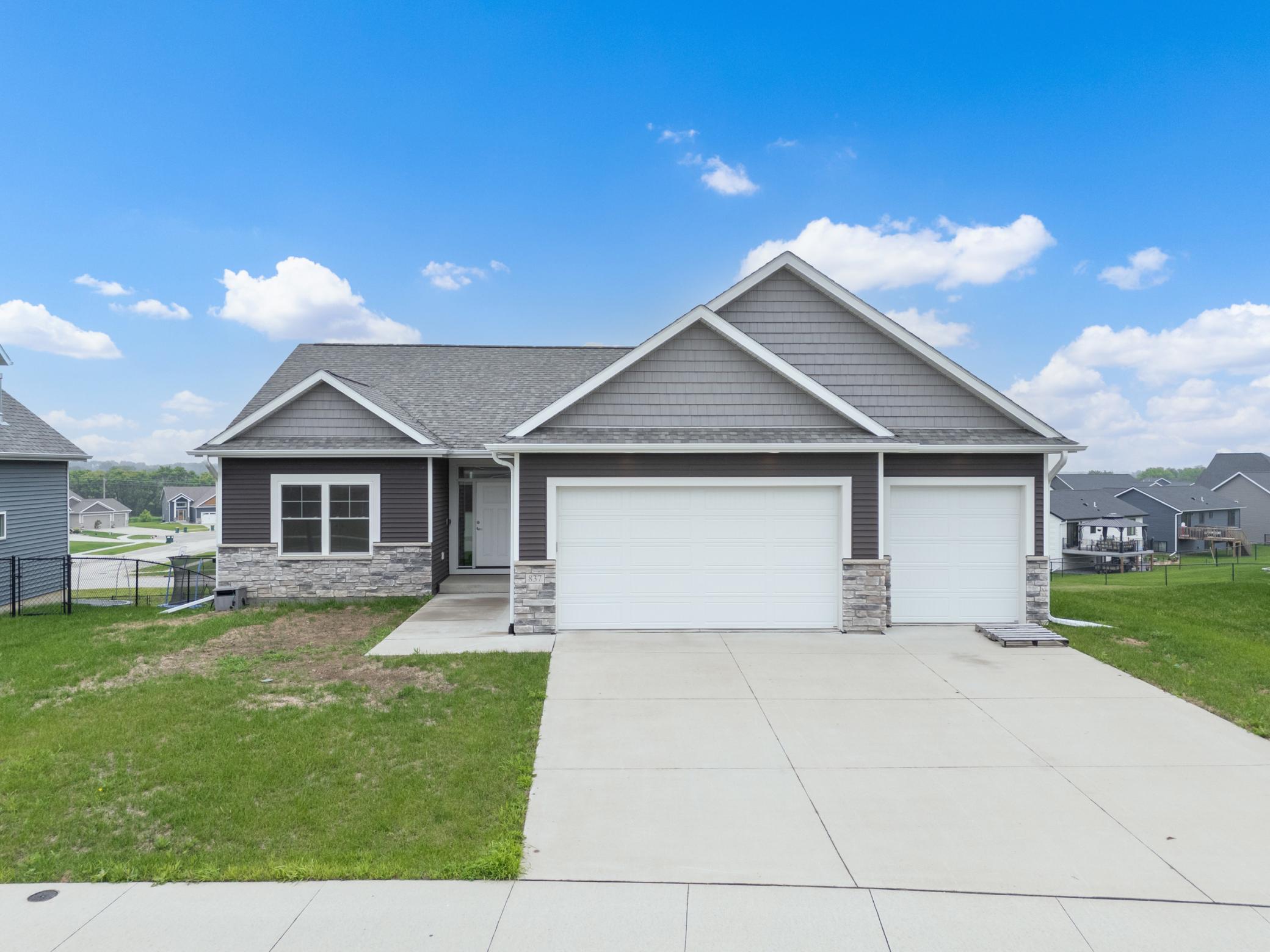Byron, Minnesota, 55920, United States, 4 Bedrooms Bedrooms, ,2 BathroomsBathrooms,Residential,For Sale,1863800