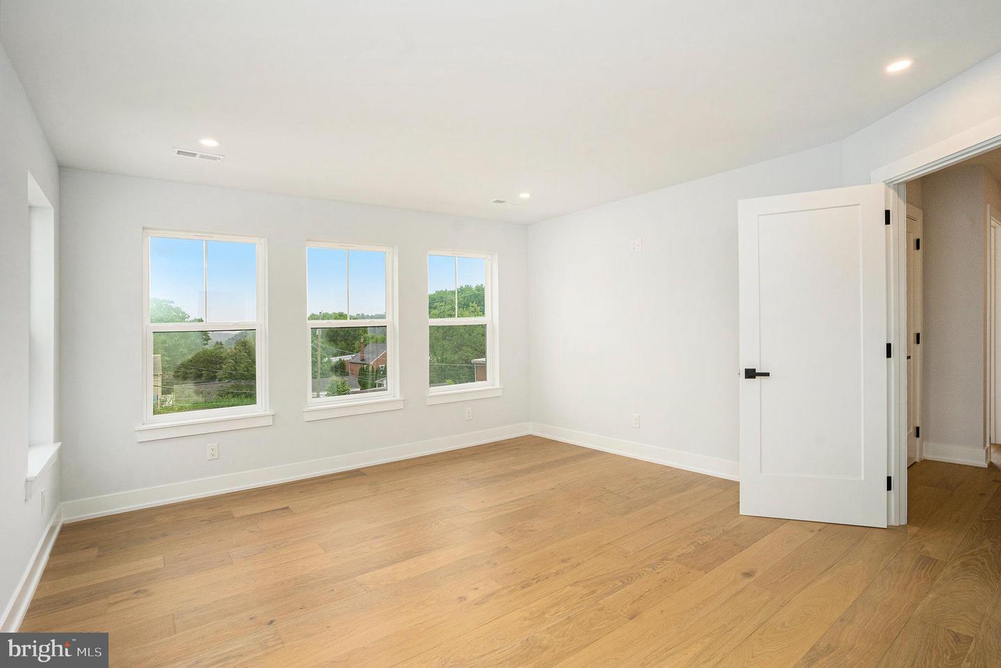 Plymouth Meeting, Pennsylvania, 19462, United States, 4 Bedrooms Bedrooms, ,3 BathroomsBathrooms,Residential,For Sale,1992833