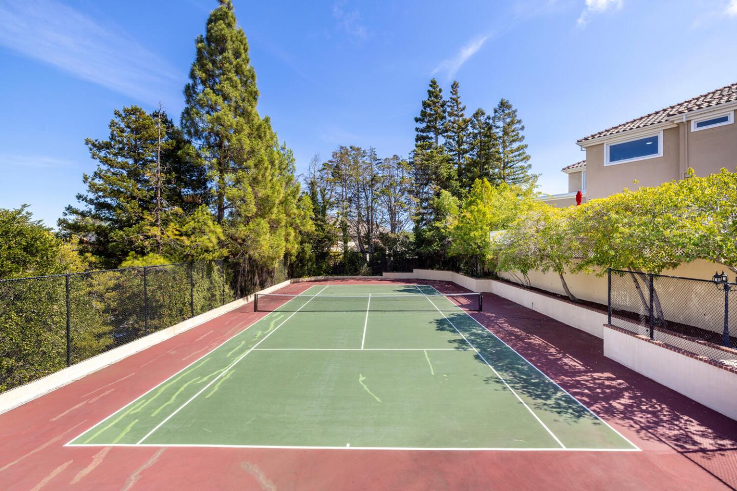 Hillsborough, California, 94010, United States, 5 Bedrooms Bedrooms, ,5 BathroomsBathrooms,Residential,For Sale,1940320
