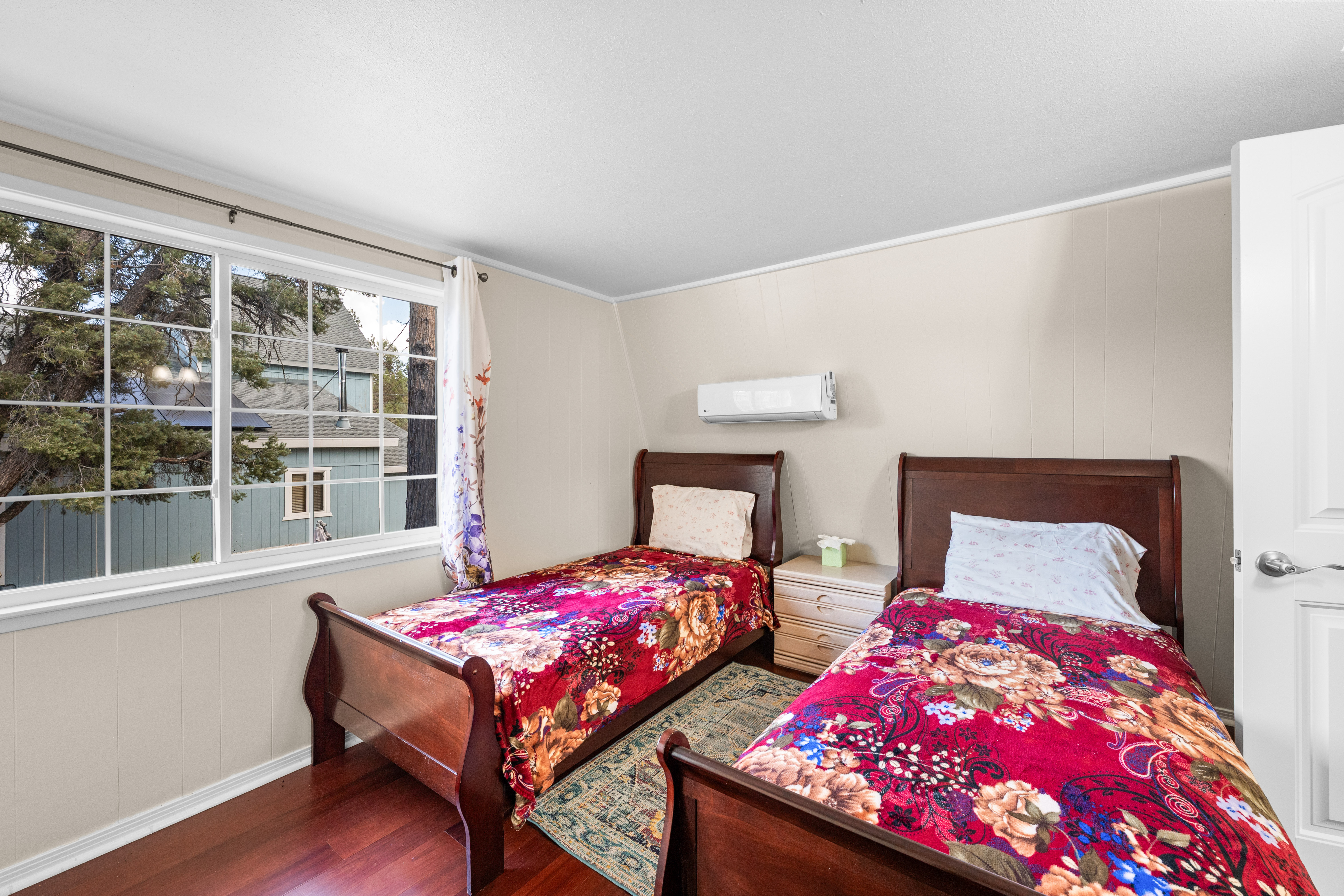  217 Vista Lane , Sugarloaf , CA 92386 - 物件實景