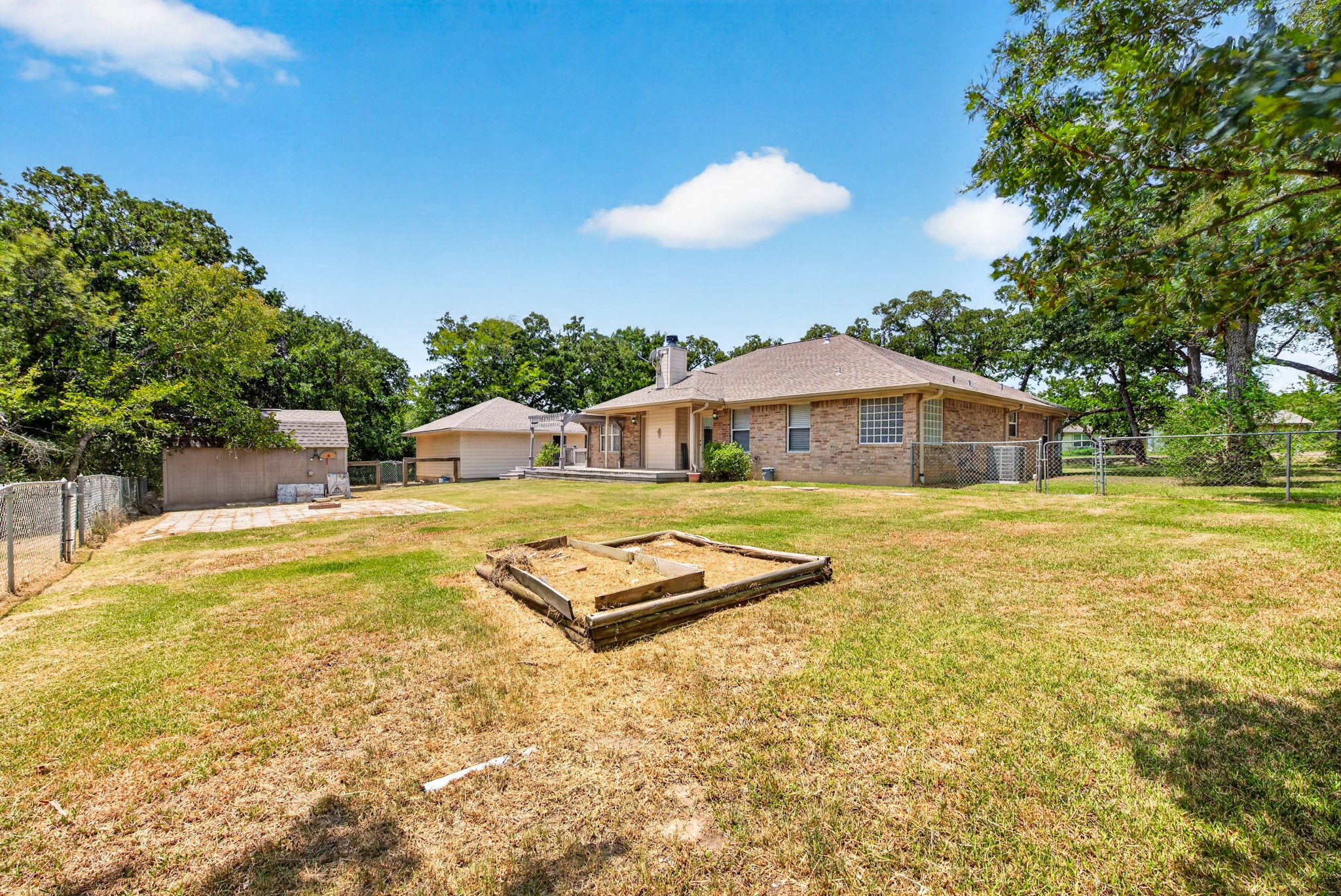  6826 Bendwood, College Station, TX 77845 - 物件實景