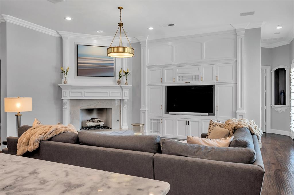 Frisco, Texas, 75034, United States, 4 Bedrooms Bedrooms, ,4 BathroomsBathrooms,Residential,For Sale,1938538