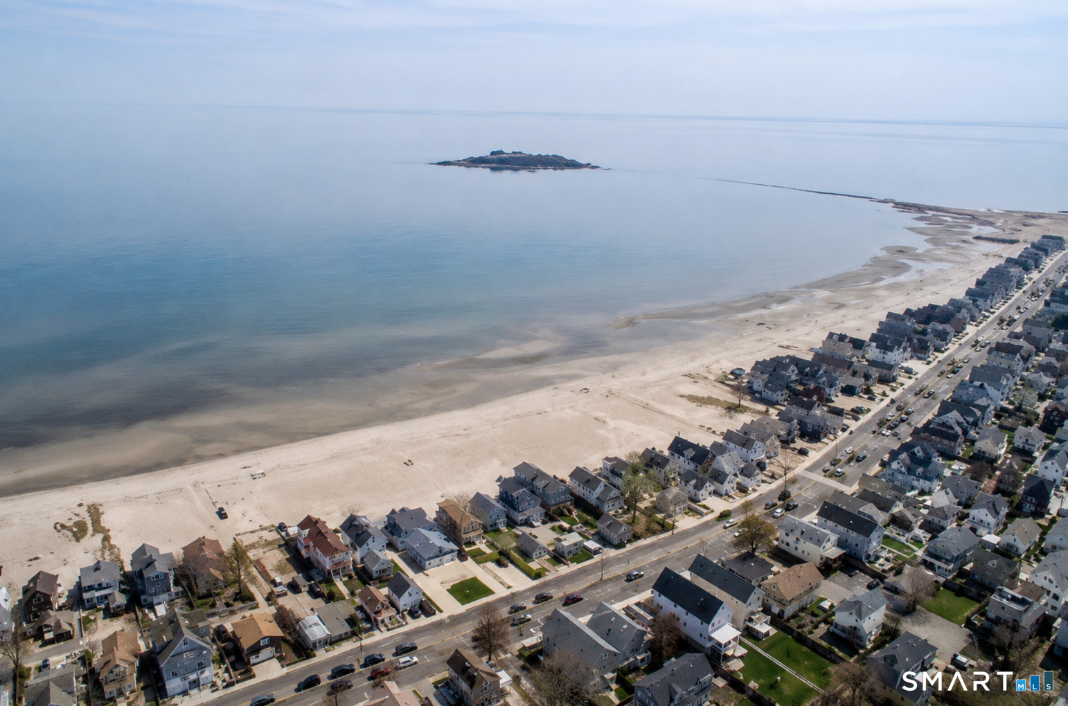 Milford, Connecticut, 06460, United States, 4 Bedrooms Bedrooms, ,2 BathroomsBathrooms,Residential,For Sale,2048246