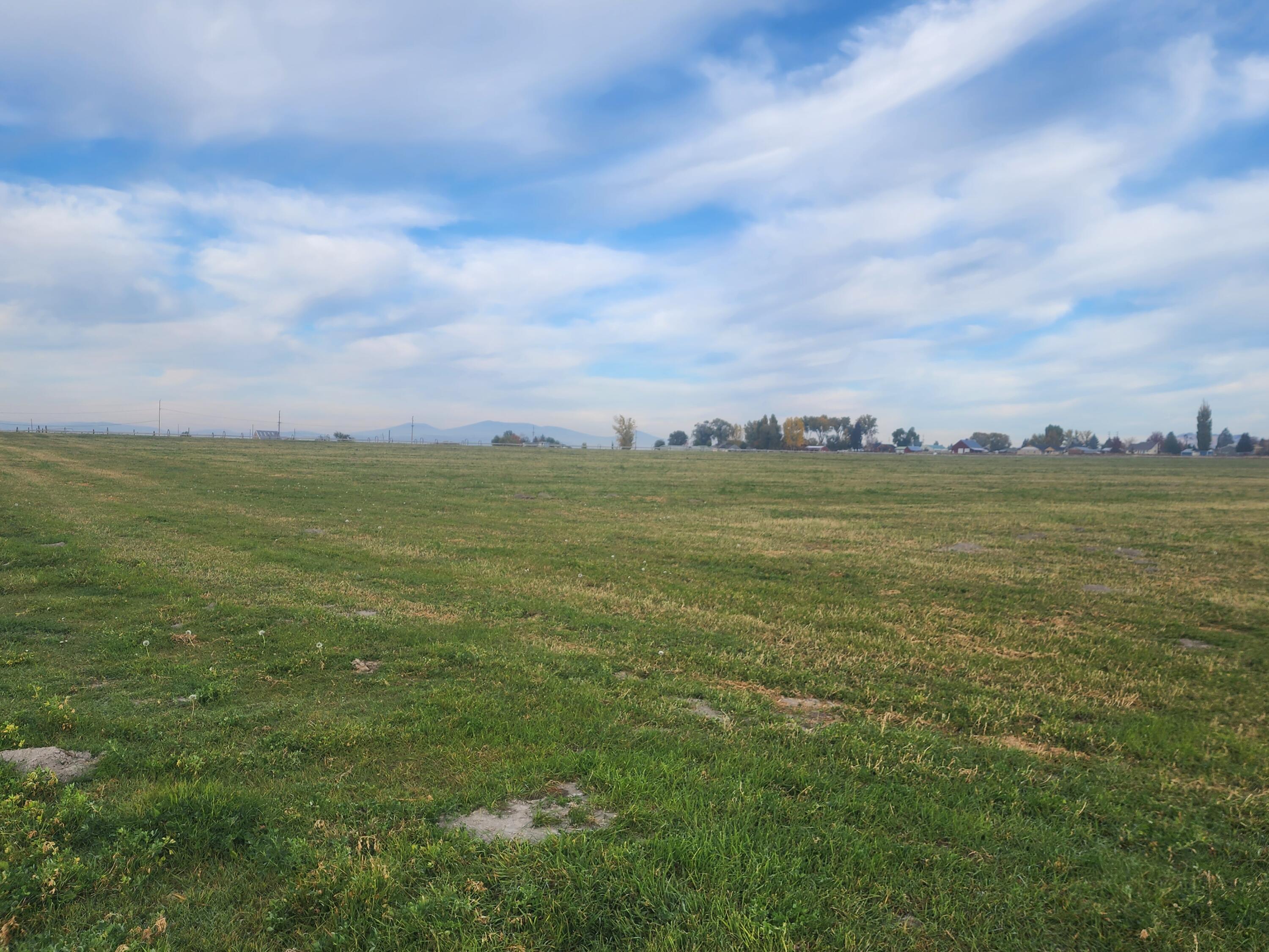 Klamath Falls, Oregon, 97603, United States, ,Residential,For Sale,1806079
