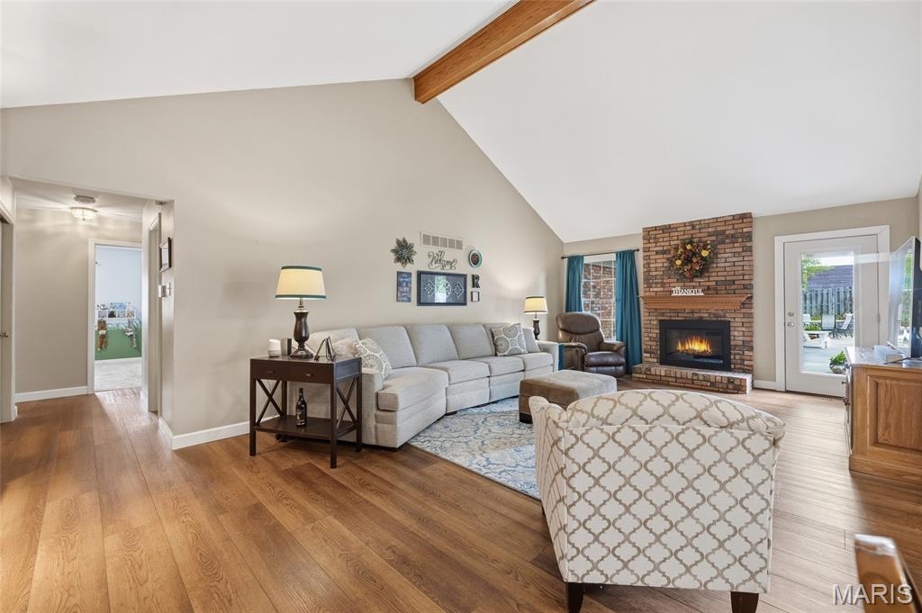 Unincorporated, Missouri, 63129, United States, 4 Bedrooms Bedrooms, ,4 BathroomsBathrooms,Residential,For Sale,1992793