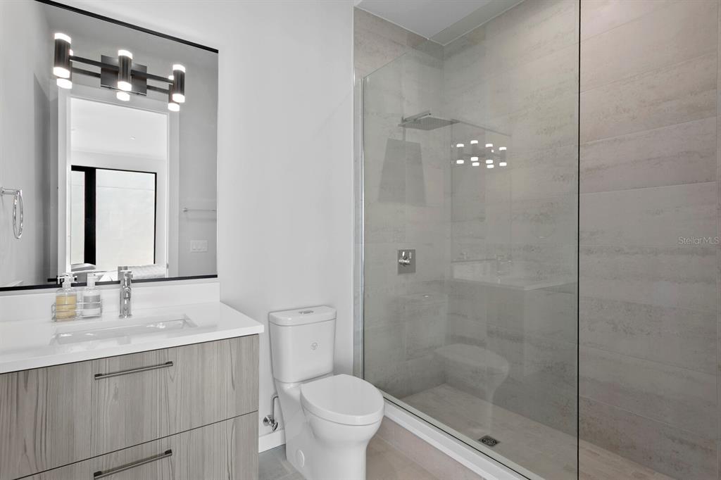 Indian Rocks Beach, Florida, 33785, United States, 8 Bedrooms Bedrooms, ,11 BathroomsBathrooms,Residential,For Sale,1997282