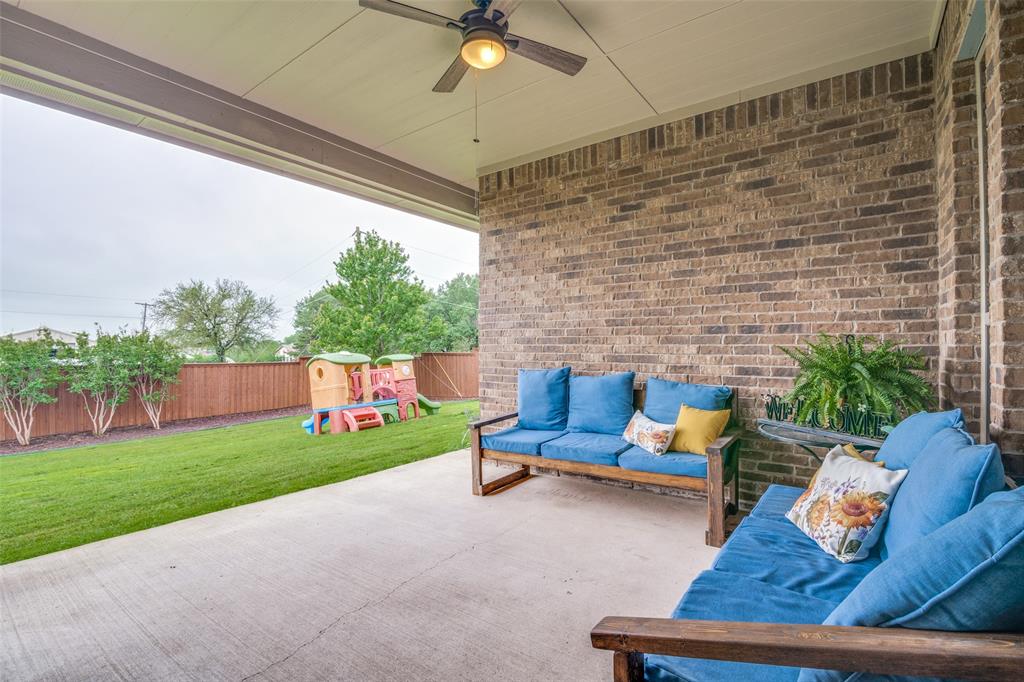 Sachse, Texas, 75048, United States, 4 Bedrooms Bedrooms, ,3 BathroomsBathrooms,Residential,For Sale,1856358