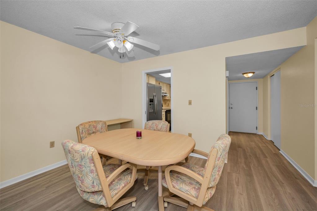 Clearwater Beach, Florida, 33767, United States, 2 Bedrooms Bedrooms, ,2 BathroomsBathrooms,Residential,For Sale,1744502