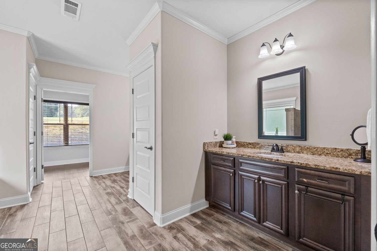 McDonough, Georgia, 30252, United States, 5 Bedrooms Bedrooms, ,3 BathroomsBathrooms,Residential,For Sale,1919082