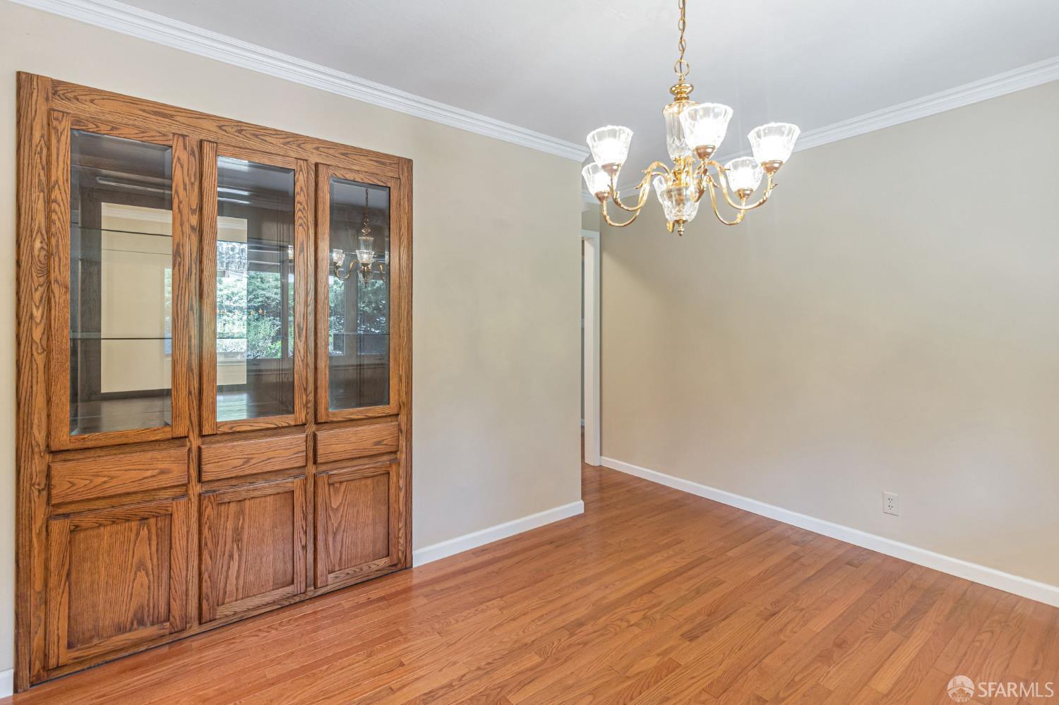 San Mateo, California, 94402, United States, 3 Bedrooms Bedrooms, ,3 BathroomsBathrooms,Residential,For Sale,1895374