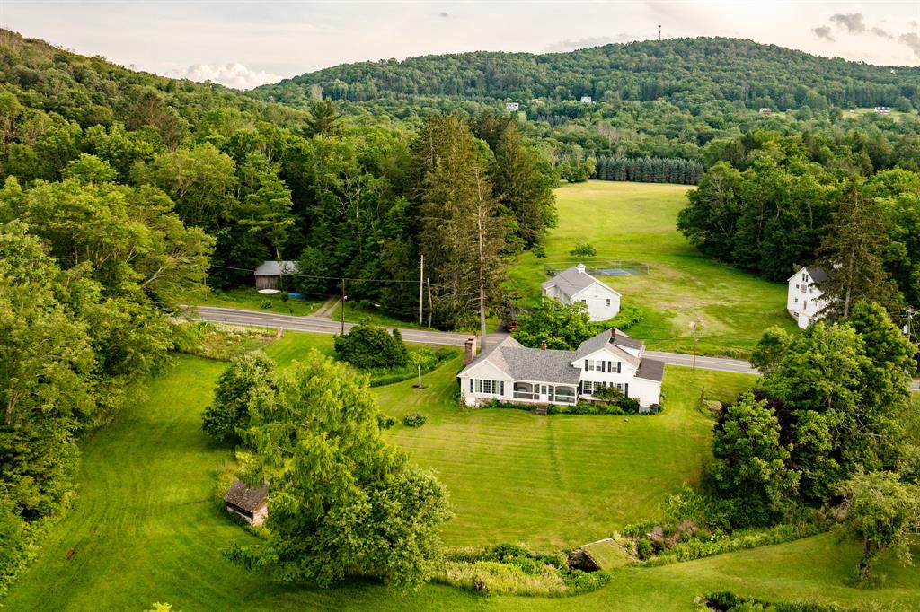 North Branch, New York, 12766, United States, 4 Bedrooms Bedrooms, ,3 BathroomsBathrooms,Residential,For Sale,1977100