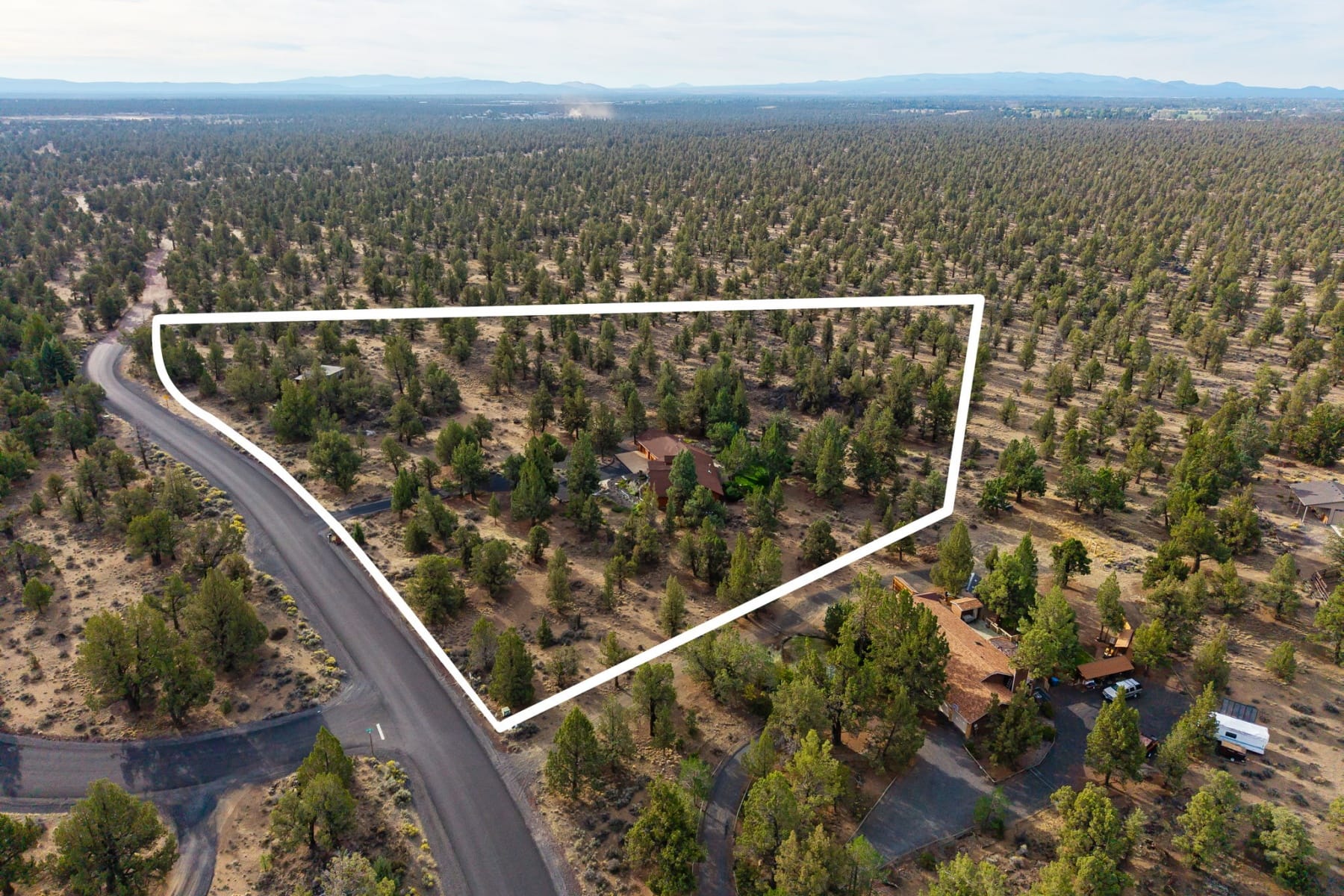  64417 McGrath Road Bend, OR 97701 - 物件實景