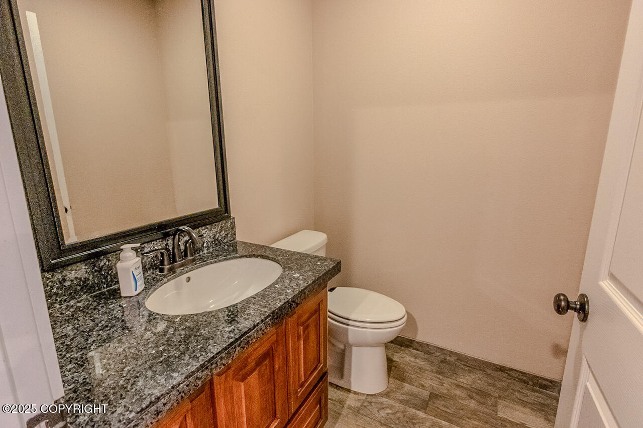 Sterling, Alaska, 99672, United States, 5 Bedrooms Bedrooms, ,6 BathroomsBathrooms,Residential,For Sale,1984481