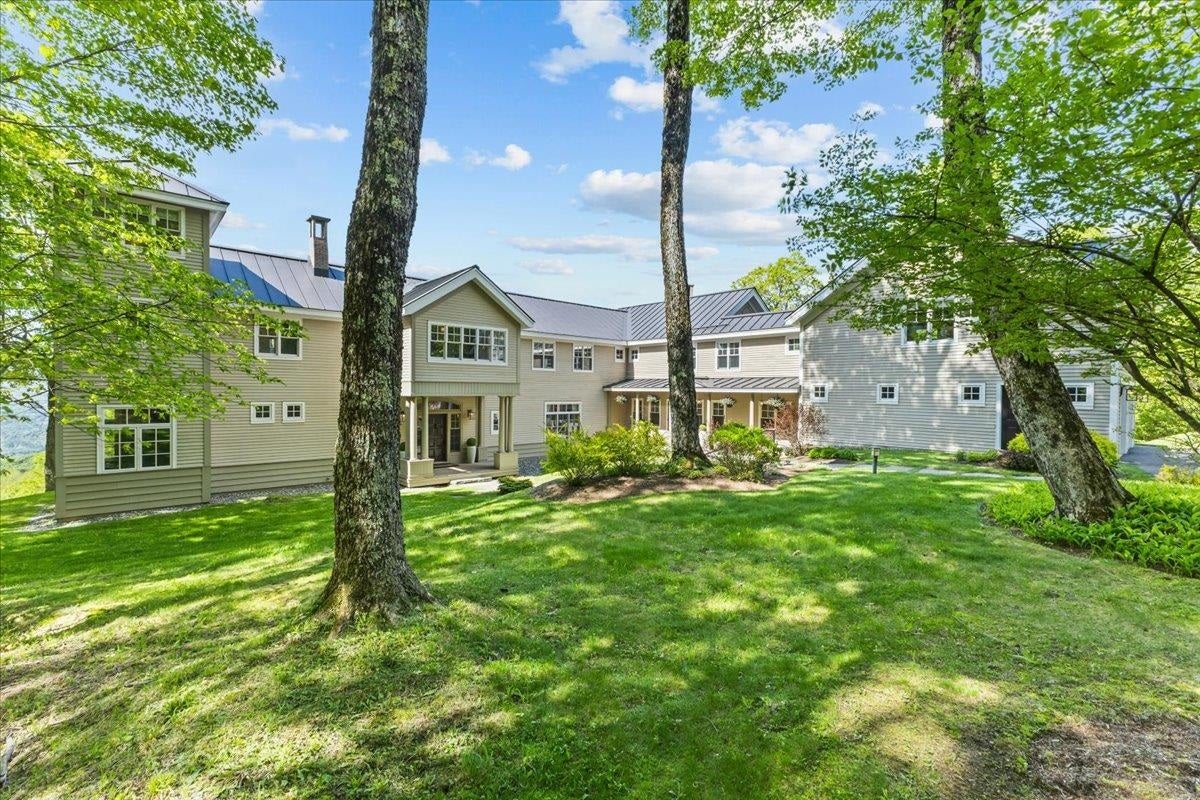 Stowe, Vermont, 05672, United States, 4 Bedrooms Bedrooms, ,6 BathroomsBathrooms,Residential,For Sale,1840116