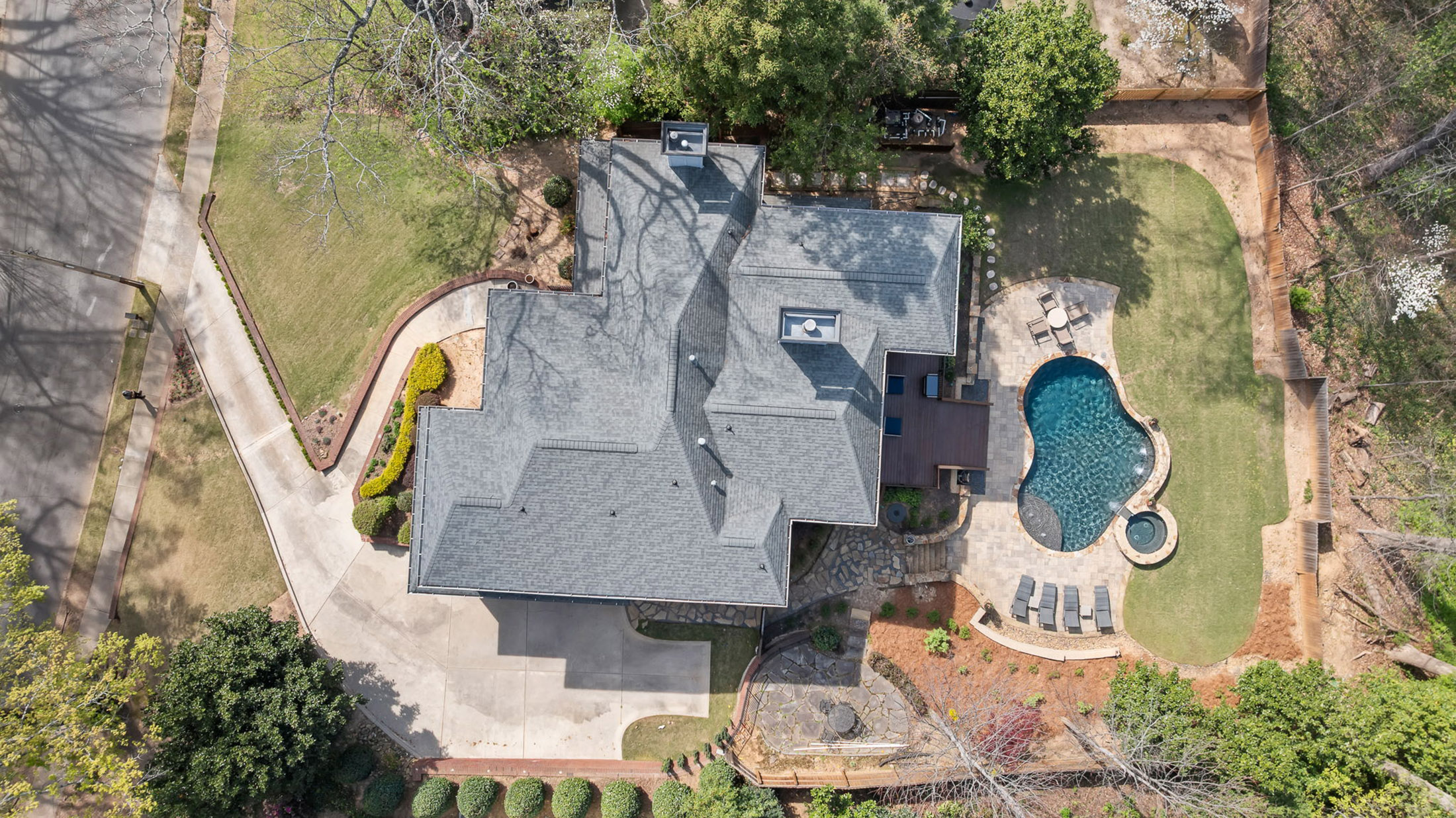  Extraordinary Druid Hills Brick Home with a Resort-caliber Backyard - 物件實景