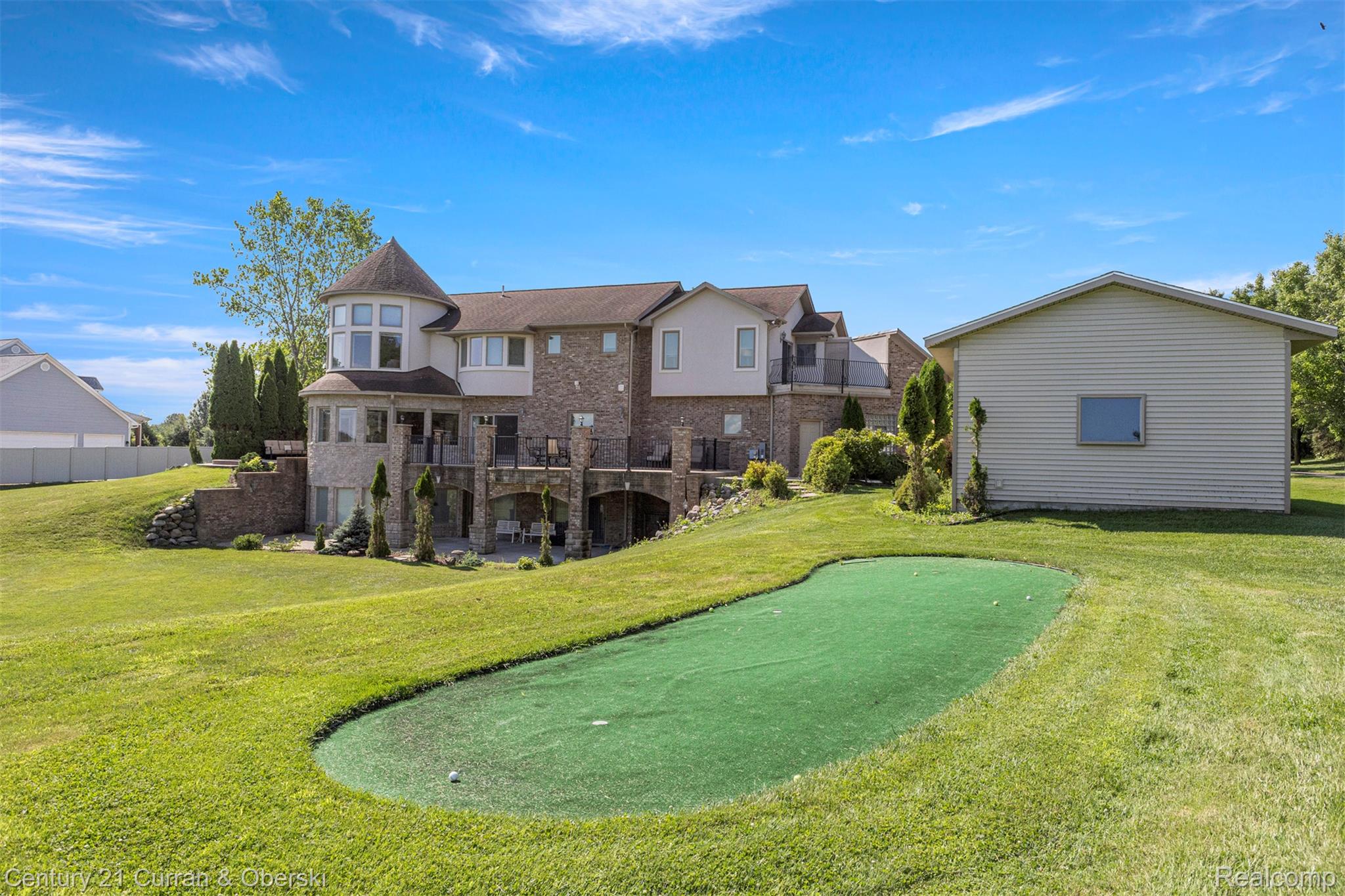 Groveland Township, Michigan, 48442, United States, 5 Bedrooms Bedrooms, ,6 BathroomsBathrooms,Residential,For Sale,1982712