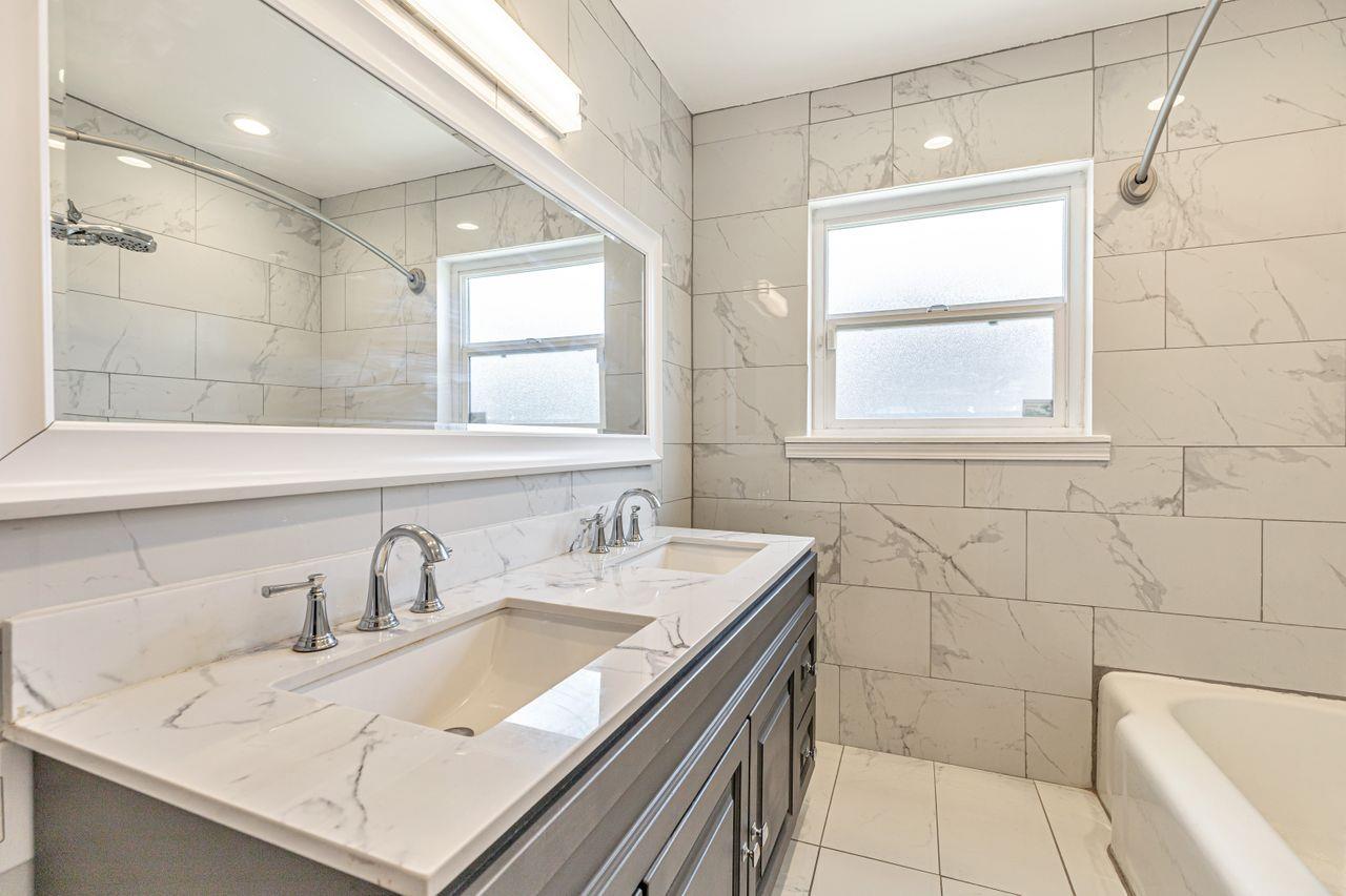 Sacramento, California, 95864, United States, 3 Bedrooms Bedrooms, ,2 BathroomsBathrooms,Residential,For Sale,1838270