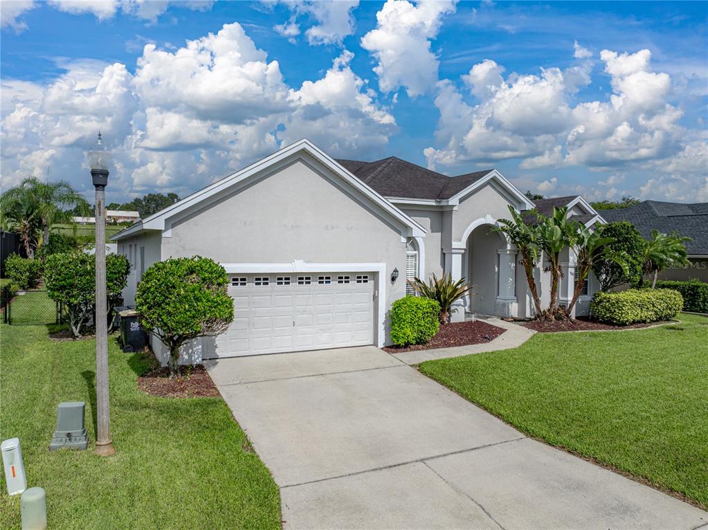 Lakeland, Florida, 33812, United States, 4 Bedrooms Bedrooms, ,3 BathroomsBathrooms,Residential,For Sale,1898596